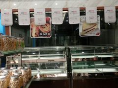 -皇冠 · 玛莉奥(丽江店)