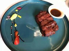 -马克西姆俄罗斯餐厅(通亚街店)