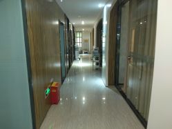 -比华利美容医院