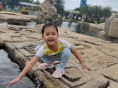 -亚龙湾中心广场