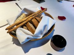 -Erman岩烧牛排(虹桥南丰城店)