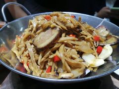 -三湘四水正宗湘菜(君峰路店)