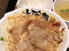 -熊吞·大碗丼烧肉饭(济宁万达广场店)