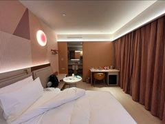 -桔子酒店(成都武侯祠衣冠庙地铁站店)