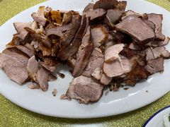 -铁东熏肉大饼铺老二马路黑牌子