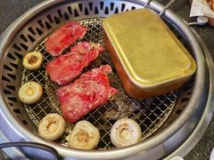 酸菜五花肉-草家酱蟹炭火烤肉店(珲春南路一店)