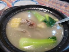 黄豆猪蹄汤-傅记酱肉