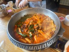 -喇喇排骨火锅·传统韩式脊骨汤(望京西园总店)