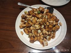 宫保鸡丁-眉州东坡·熊猫主题餐厅(枫蓝店)