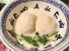 -南京金牛湖巨碗鱼头