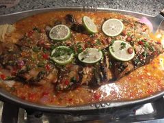 -里岛烤鱼(东港凯虹广场店)