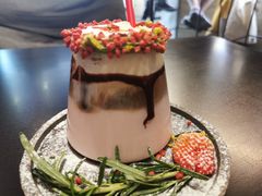 花环-BE NORMAL CAFE(霞溪路店)
