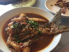 -天乐农家鱼头王(天目湖店)