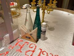 店内布置-ONE FULL 古董港式海鲜火锅