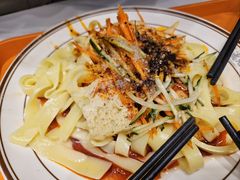 -德元兰州纯汤牛肉面(龙阳路店)