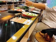 -呷哺呷哺(世贸.工三店)