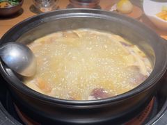-一朵菌·野生菌探索家火锅(南亚店)