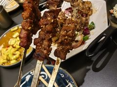 -许哥东北烧烤·铁丳烤串·宫后夹肉(繁花中心店)