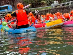 -安吉龙王山峡谷漂流