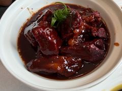 文火焖牛腩-老人和饭店(淮海中路店)