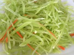 -溢心园香河肉饼总店