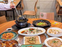 -荣基四海一家·家常菜·海鲜大排档(新安店)