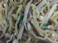 -老五鸡丝豆花面粉(瑞金北路68号院店)