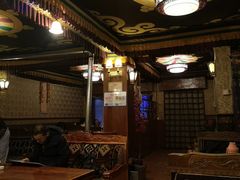 -嘎咓讓咘藏餐厅(团结新村店)