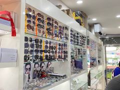 -利客来眼镜店(崂山百货店)