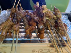 -烤满分·东北烧烤(首经贸店)