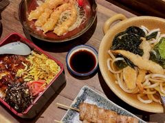 -鸟鸣门屋台料理(金帝银泰店)