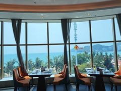 -不仔客海鲜·烧烤·270度海景餐厅(大东海店)