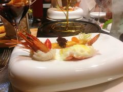 奶酪秘酱焗虾皇配魔厨沙拉-魔厨私房菜(观音桥店)