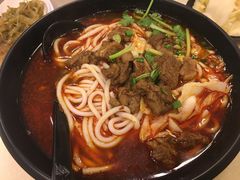 -鑫花溪牛肉米粉(凤凰街创始总店)