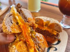 -Catch Bagel(芳草地店)