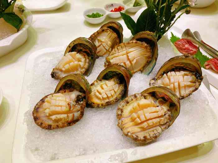 一品鲜海鲜火锅(海信广场店)-"和朋友去海信广场逛,赶上中午饭就想吃