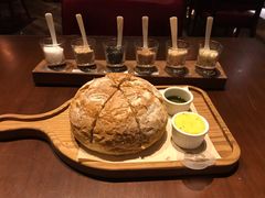 -恰餐厅及酒吧 CHAR Bar & Grill (北京丽都皇冠假日店)