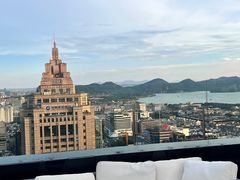 -Hi City·城市之巅