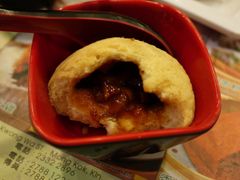 酥皮焗叉烧包内部-添好运点心专门店(中环IFC店)