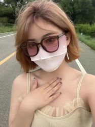 -诗悦发型烫染SALON
