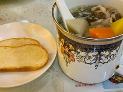 -汗腾格里·风味餐厅(新疆驻京办店)