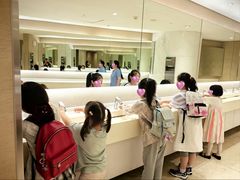 -大食代美食广场(上海中心店)