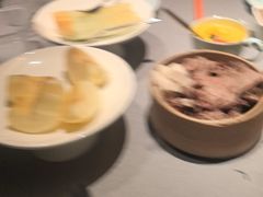 -左庭右院鲜牛肉火锅黑金店(陆家嘴中心店)