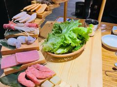 -小花花炭火烤肉·十五年延吉风味(左家庄店)