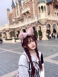 -AYO SALON