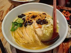-云味馆米线(广州白云凯德店)