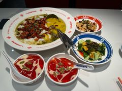 -禄鼎记·排队俩小时都要吃的酸菜鱼(石牌桥店)