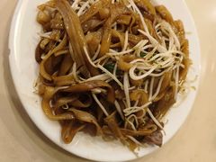 干炒牛河-玲又珑美食(盘福路店)