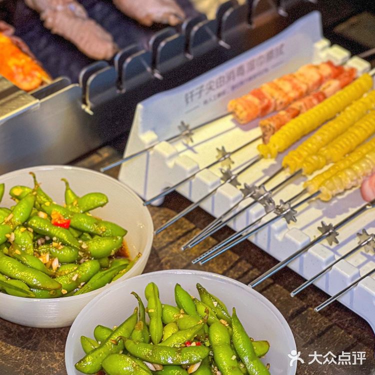 暑期特种兵旅行🍖总算来打卡很久以前羊肉串啦！