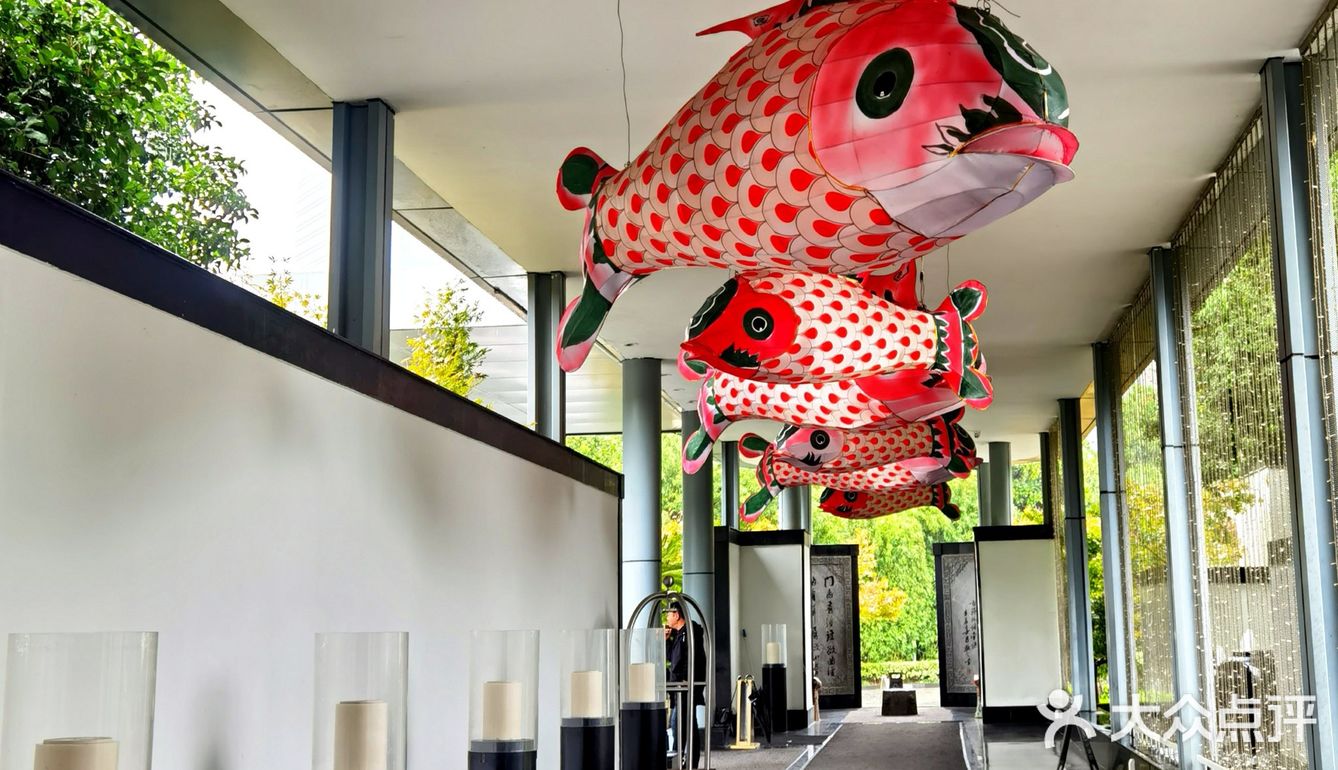 四个浇头一碗面-灵格